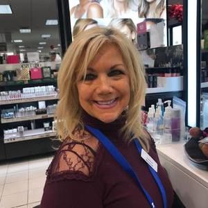 Meet your Posher, Sharon